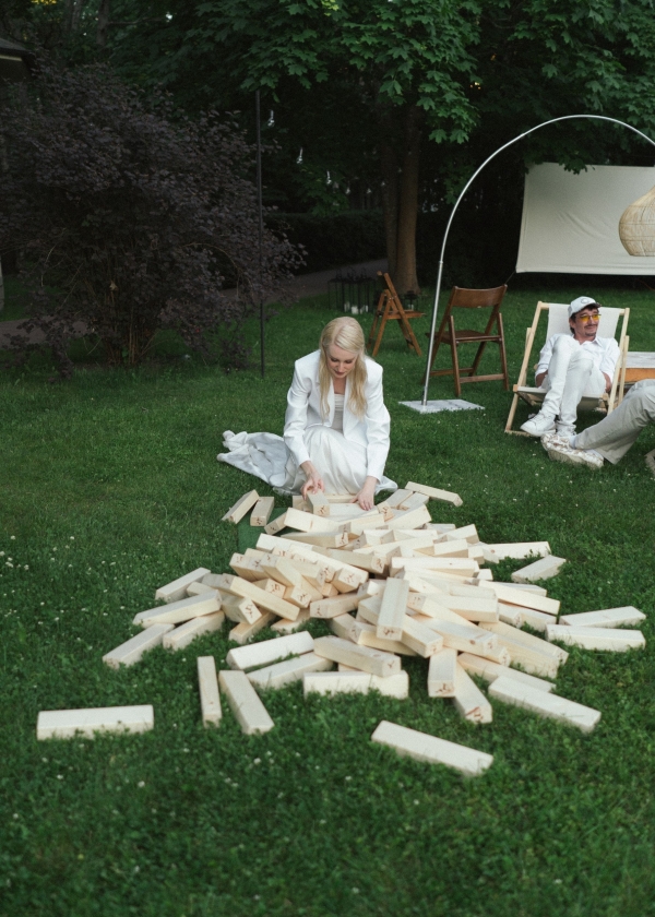 Утро в Four Season Lion Palace, роспись