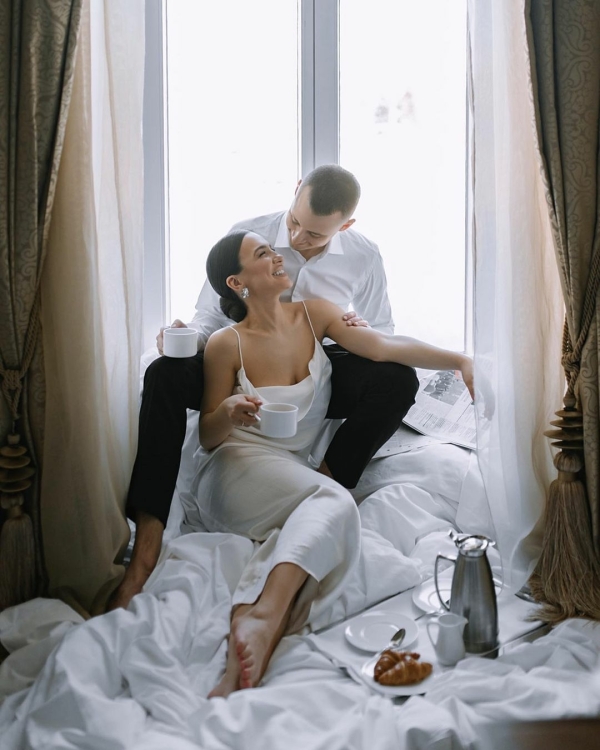 Где купить белую рубашку жениху?