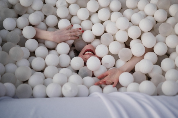 Любовь и другие приколы: одна из самых