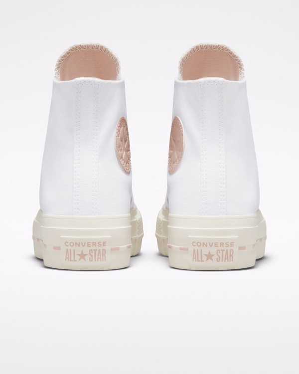 Где купить кеды в Москве?