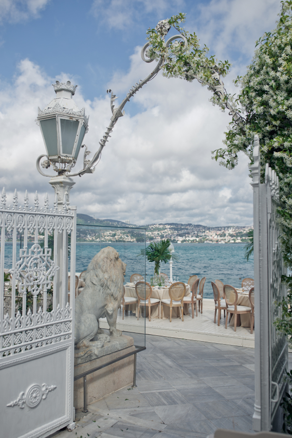 Свадьба в Стамбуле, на которую приехали 150