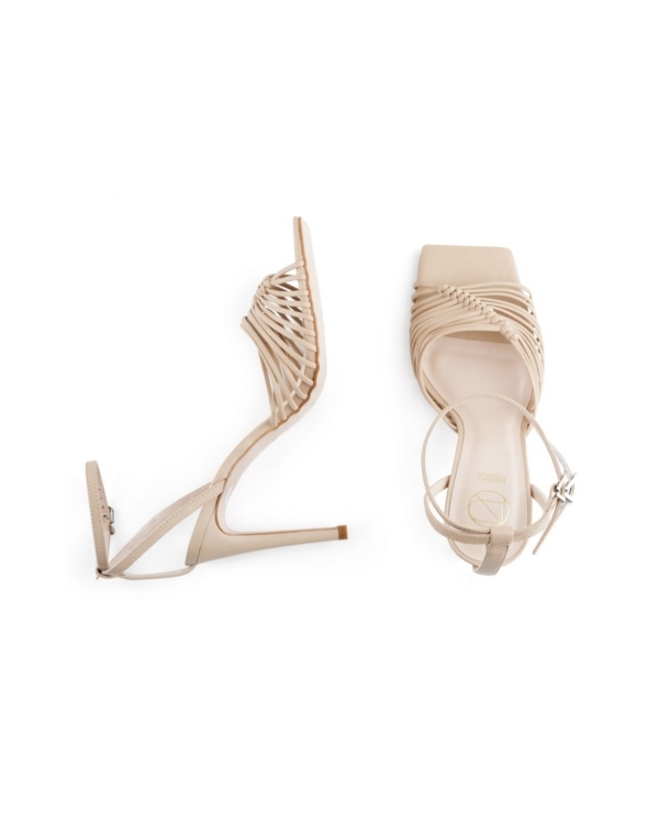 Стильная летняя обувь на вечер