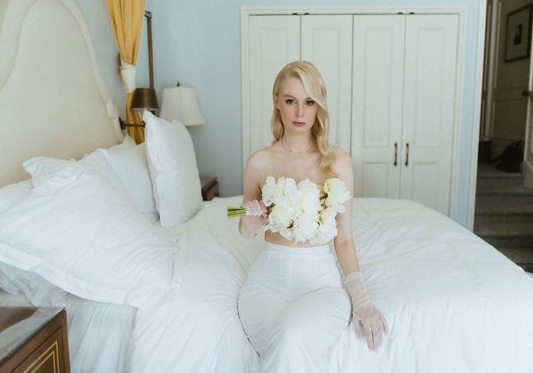 Утро в Four Season Lion Palace, роспись