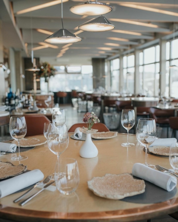 Куда пойти с родителями после загса?