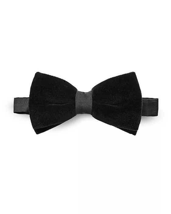 8 стильных аксессуаров для свадебного образа жениха