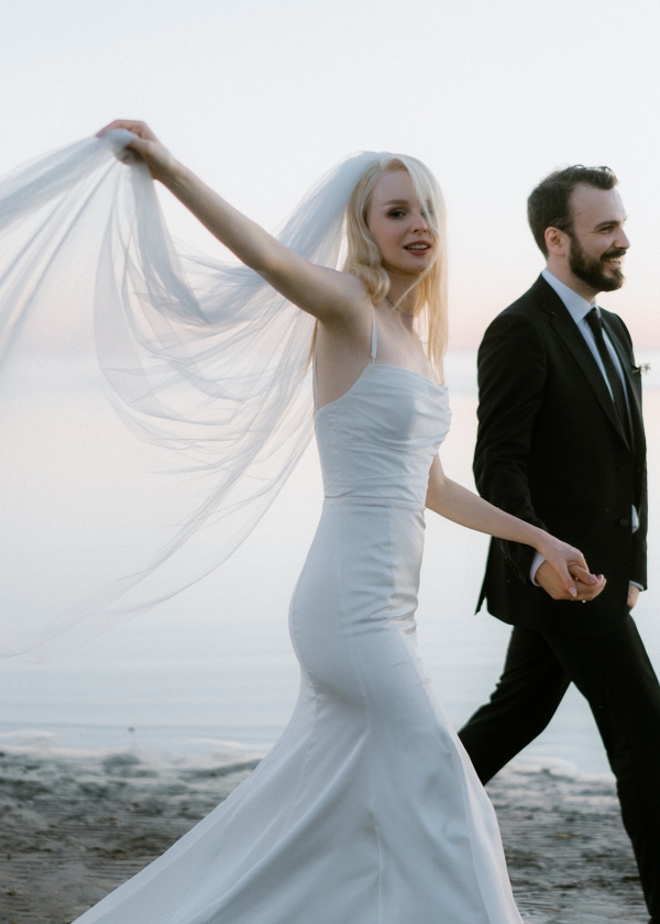 Утро в Four Season Lion Palace, роспись