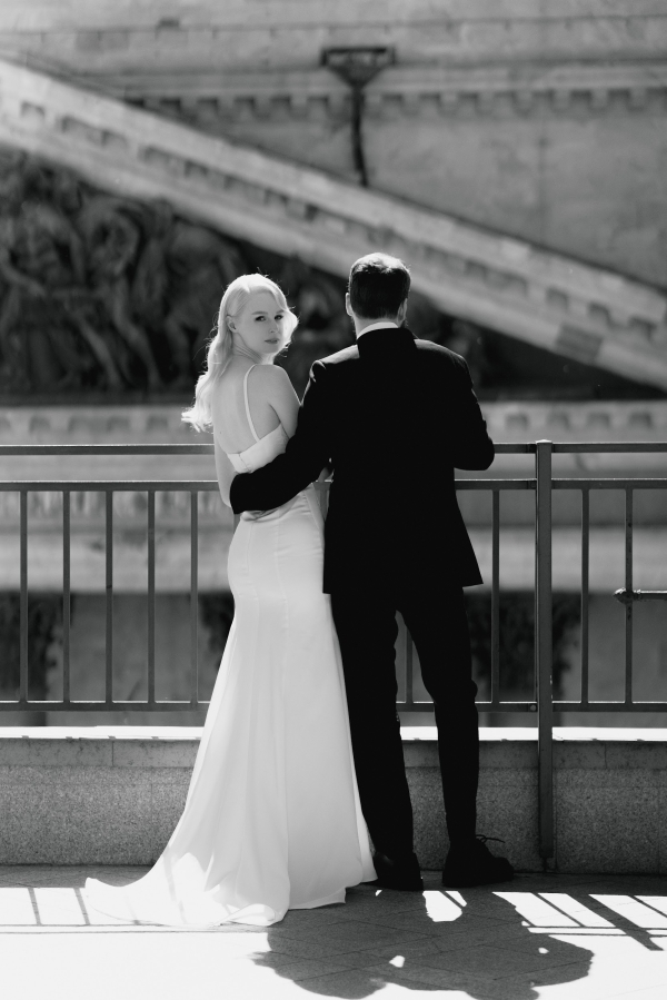 Утро в Four Season Lion Palace, роспись