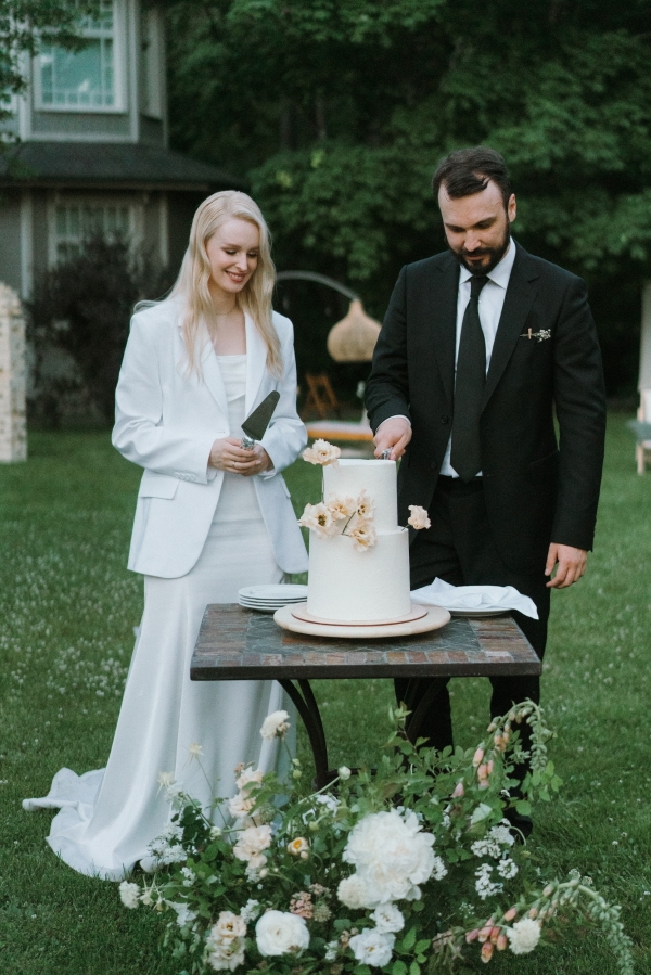 Утро в Four Season Lion Palace, роспись