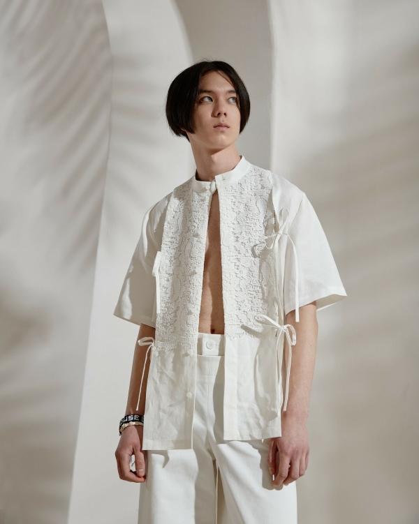 Где купить белую рубашку жениху?