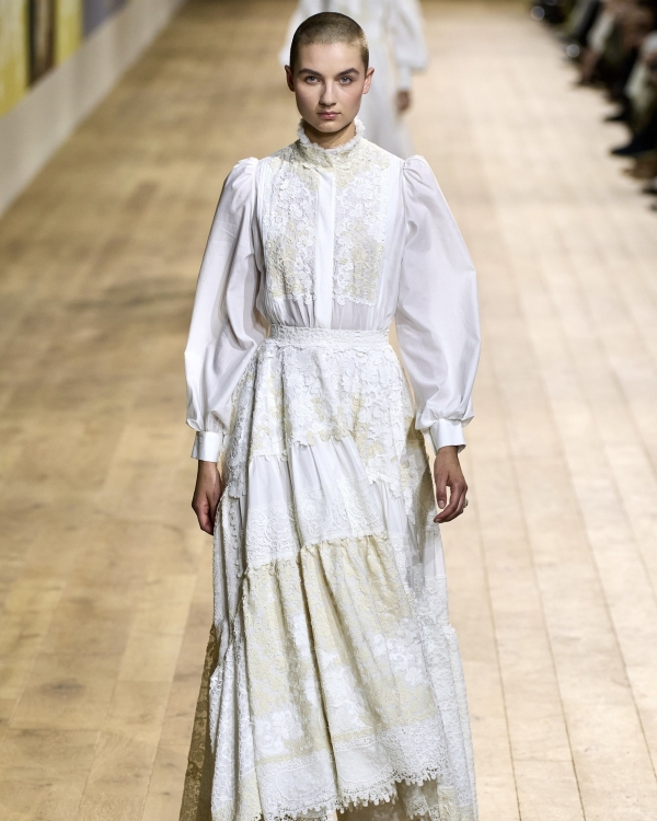 Лучшие свадебные образы с Недели Высокой моды