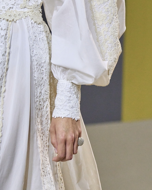 Лучшие свадебные образы с Недели Высокой моды