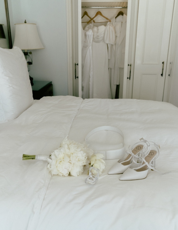 Утро в Four Season Lion Palace, роспись