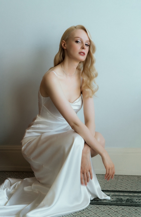 Утро в Four Season Lion Palace, роспись