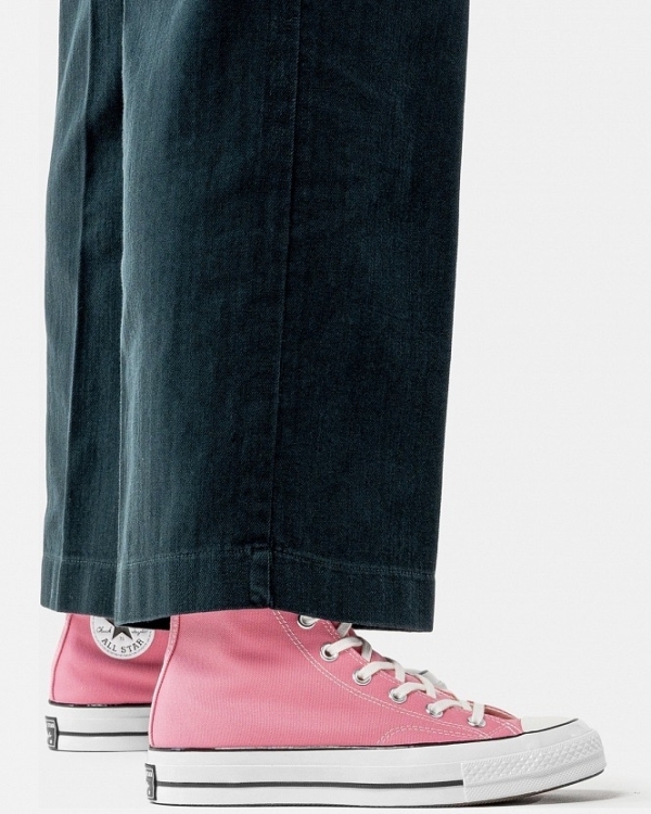 Где купить кеды в Москве?