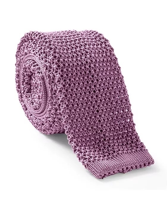 8 стильных аксессуаров для свадебного образа жениха