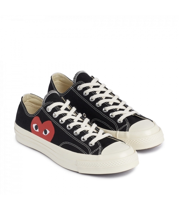 Где купить кеды в Москве?