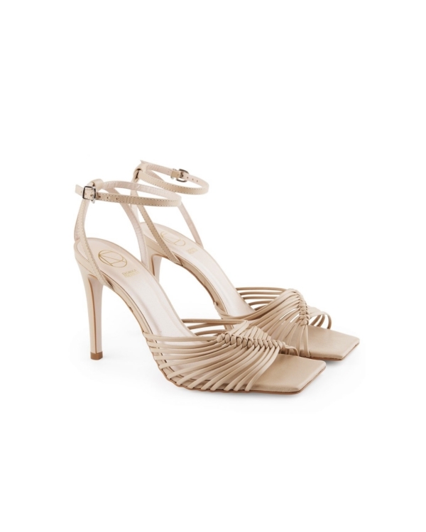 Стильная летняя обувь на вечер