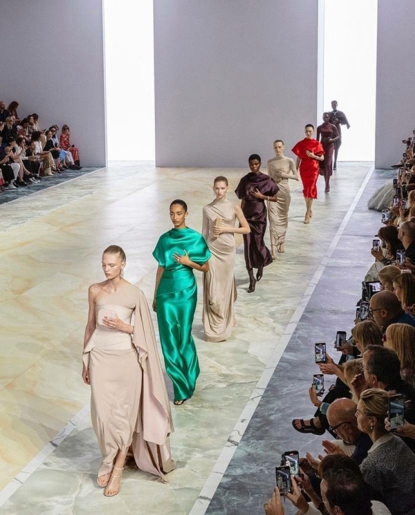 5 показов кутюрной Недели моды в Париже,