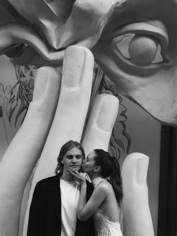 Интервью с невестой: о вдохновении сказками Кэрролла,