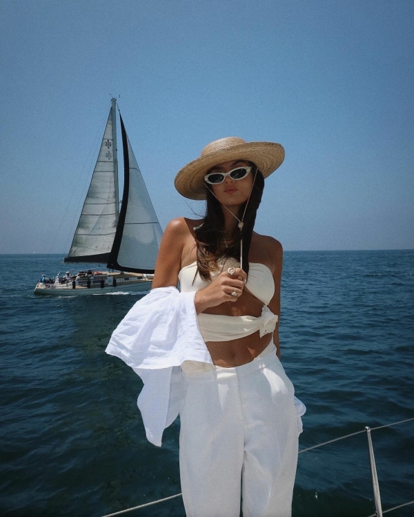 7 дизайнерских пляжей для модного медового месяца