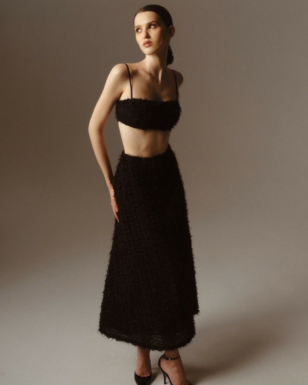 Устали от эстетики Барби? Наряжайтесь во все