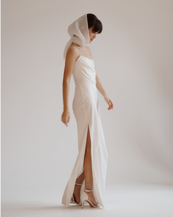 Вместо фаты: платки и банданы для невест