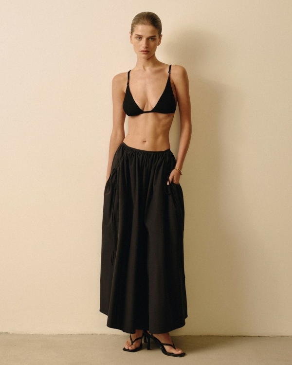 Устали от эстетики Барби? Наряжайтесь во все