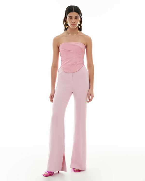 Образы для девичника в стиле Barbiecore