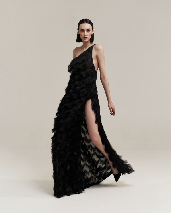 Устали от эстетики Барби? Наряжайтесь во все