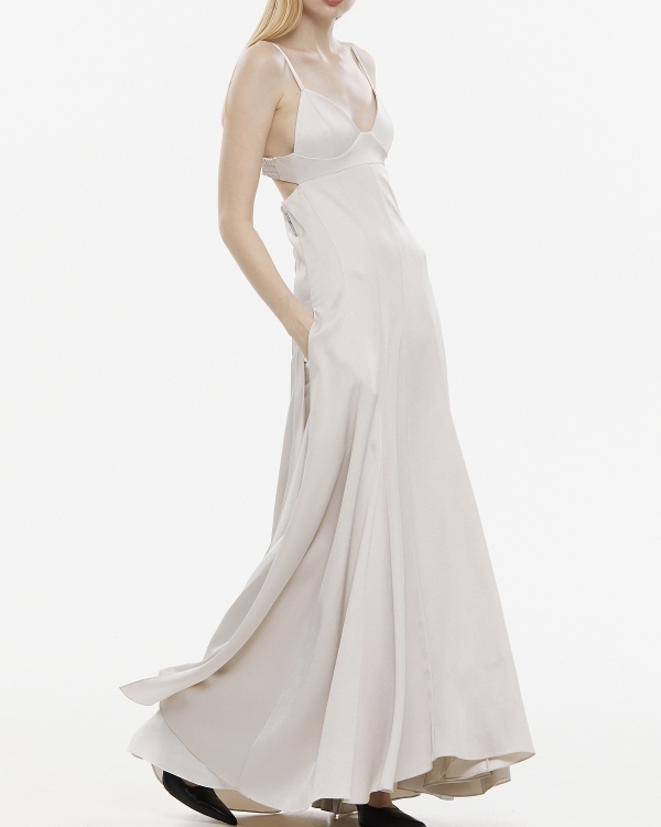 Корсетные, бюстье и мини: 10 актуальных свадебных