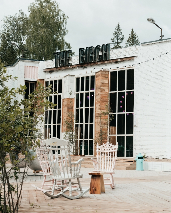 Скандинавский интерьер, закрытая территория и заповедный лес