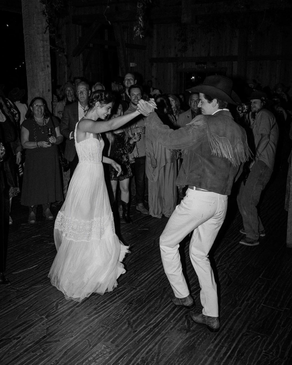 Все о трендовых свадьбах в ковбойском стиле,