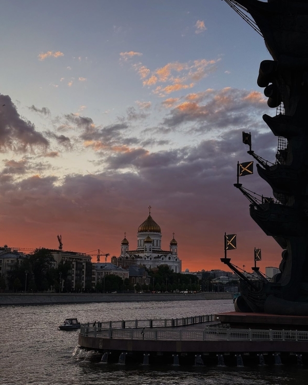 День рождения Yauza, новый ресторан Ильи Тютенкова