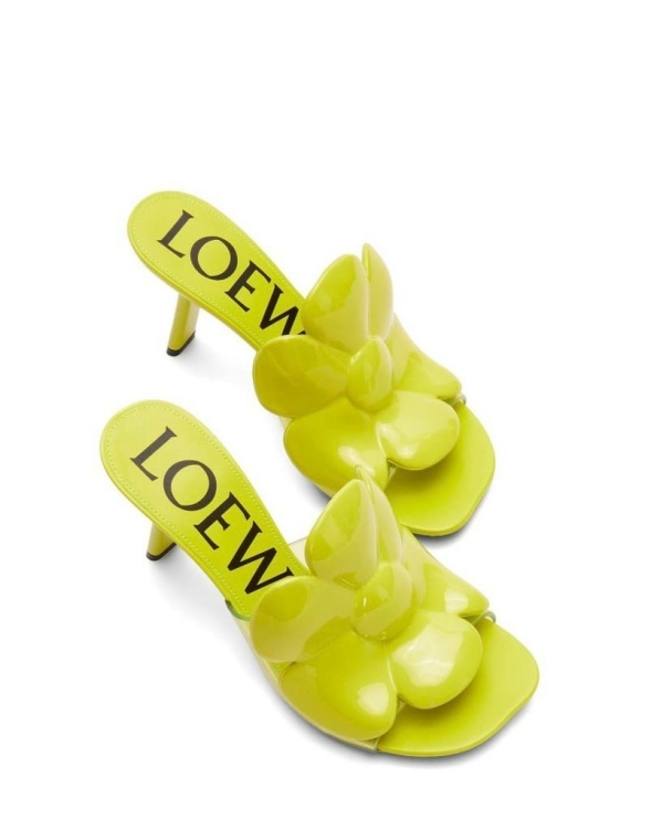 Jelly Shoes — самый ностальгический тренд этого