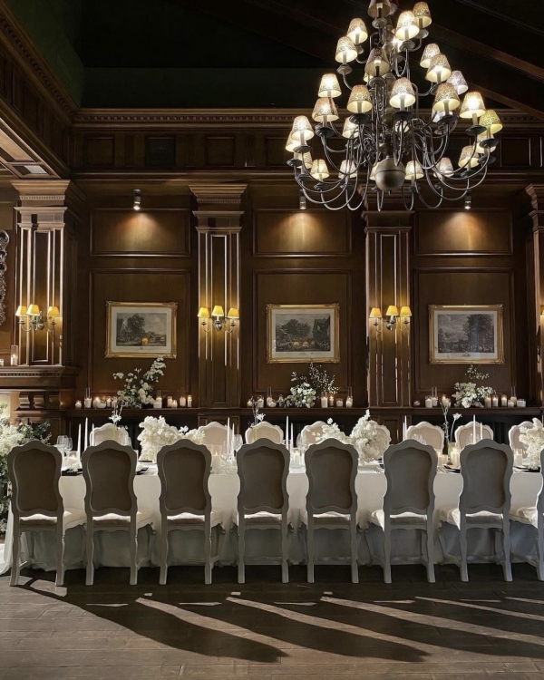 Ресторан в сосновом сквере с гарантией приватности