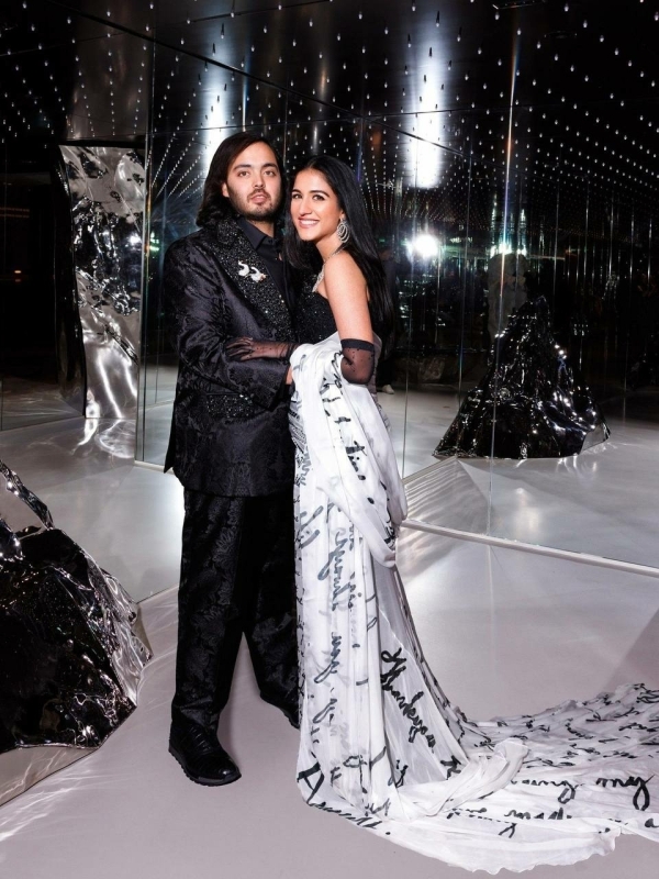 7 месяцев празднований и бюджет в 950