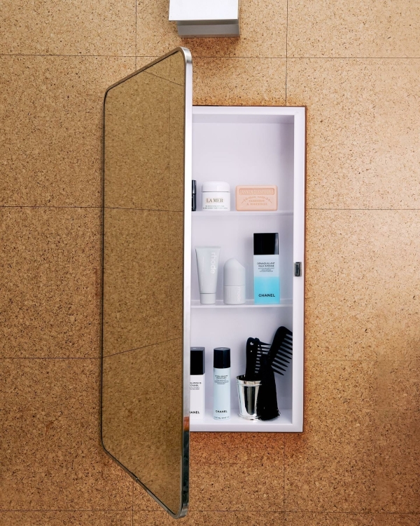 Как добиться эффекта холеной кожи? Рассказываем о