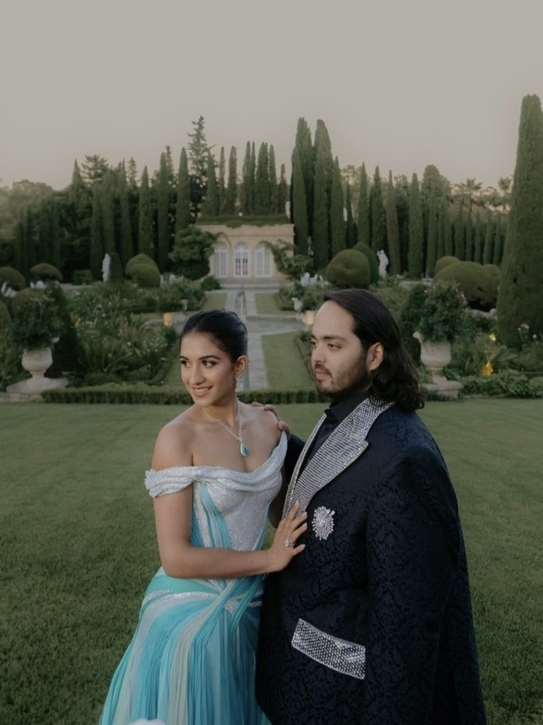 7 месяцев празднований и бюджет в 950