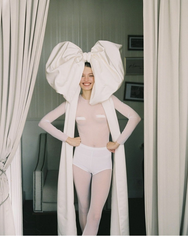 Для непринужденного шика. 18 головных уборов-украшений для