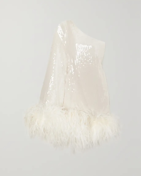 Страз много не бывает. Выбираем образ невесты