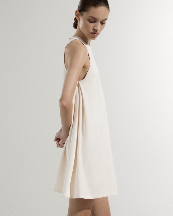 Удобное платье на свадьбу: миф или реальность?