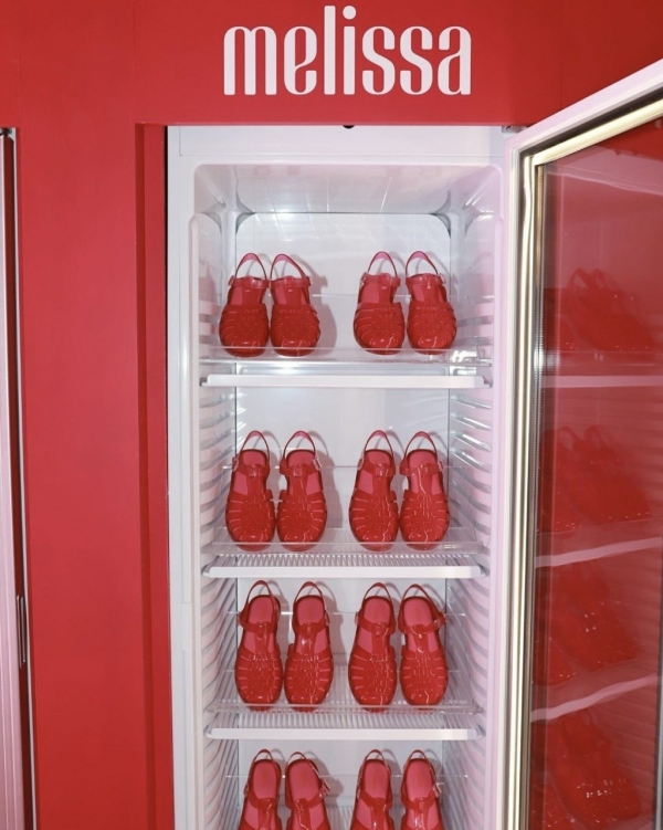 Jelly Shoes — самый ностальгический тренд этого