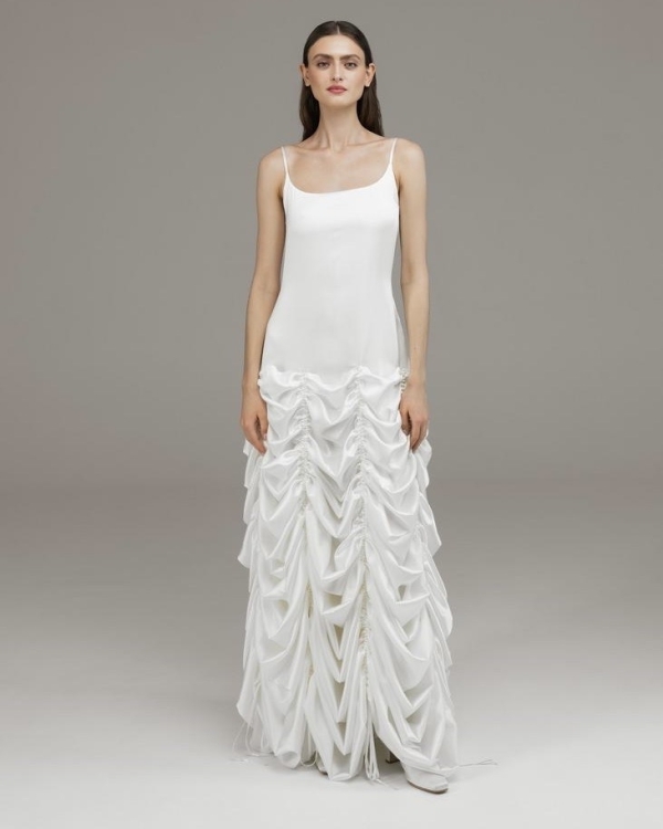 Удобное платье на свадьбу: миф или реальность?