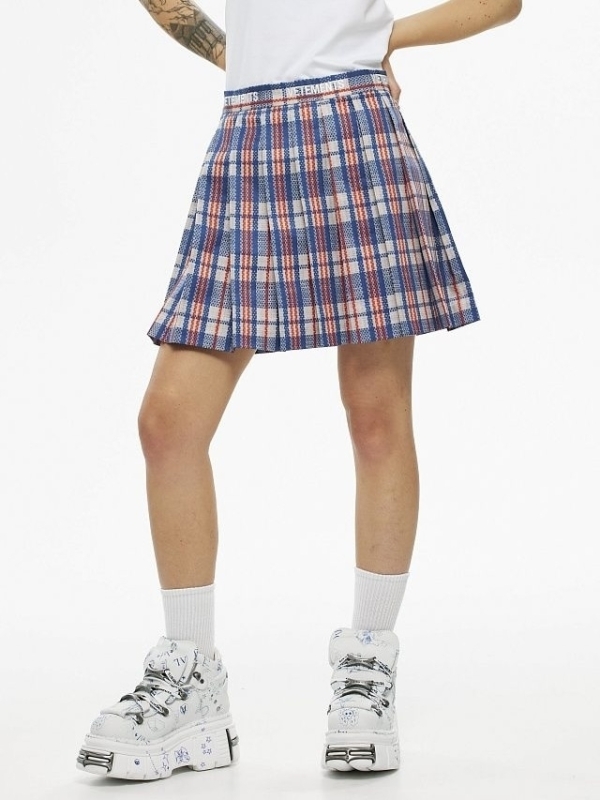 Шотландский дух. Юбки в клетку — новый