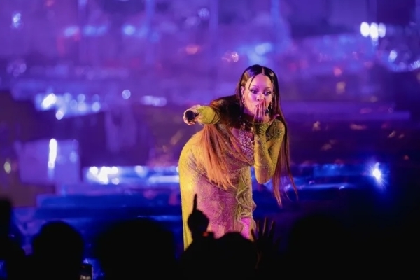 7 месяцев празднований и бюджет в 950