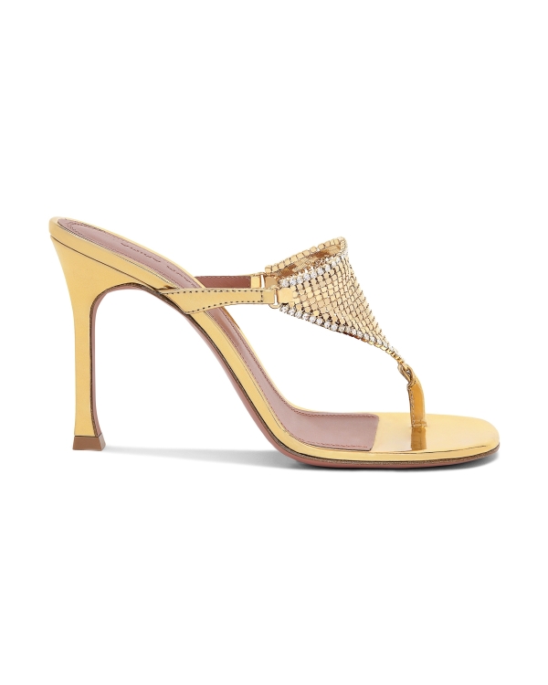 Больше, чем просто босоножки: 20 модных пар