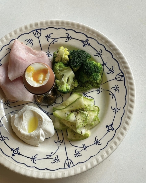 Яблоневый сад, оранжерея и таверна. 10 петербургских