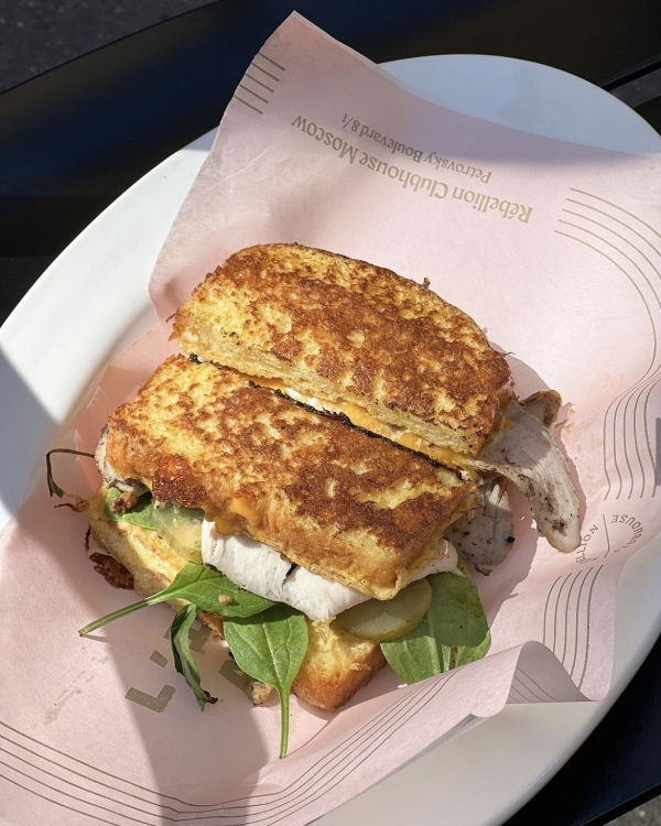 День рождения Yauza, новый ресторан Ильи Тютенкова