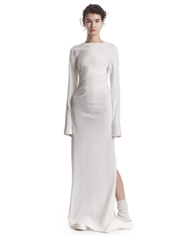 Удобное платье на свадьбу: миф или реальность?