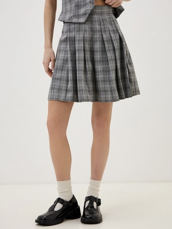 Шотландский дух. Юбки в клетку — новый